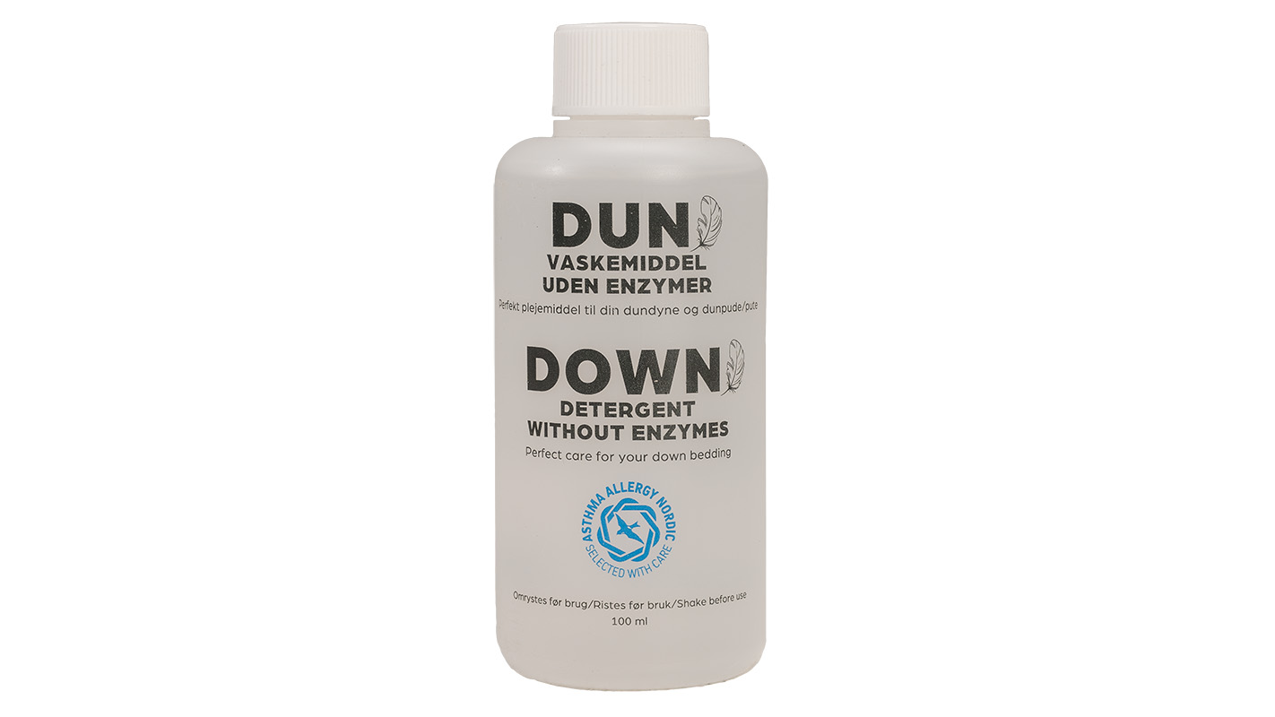 QOD þvottaefni f dúnsængur og kodda 100ml 1010411 QOD þvottaefni fyrir dúnsængur og -kodda 100ml - Image 1